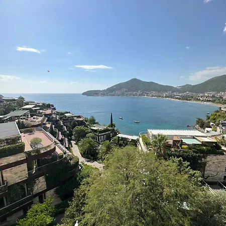 Harmonia Waterfront Apartment