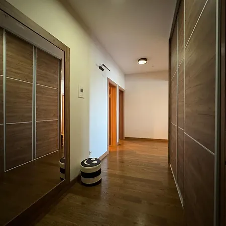 Harmonia Waterfront Apartment *